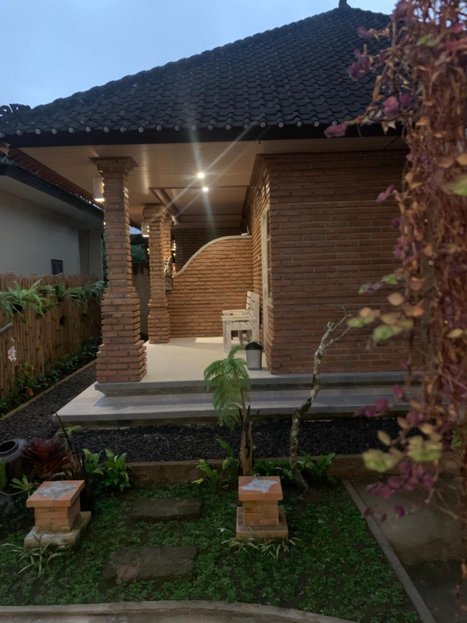 Ambara Guest House Tampaksiring المظهر الخارجي الصورة
